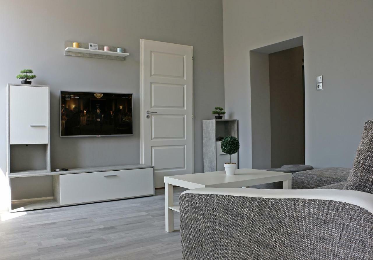 Centroom Apartman Sátoraljaújhely Exteriör bild